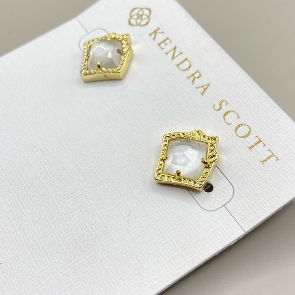 Kendra Scott Kirstie Post Earrings - Picture 3 of 5